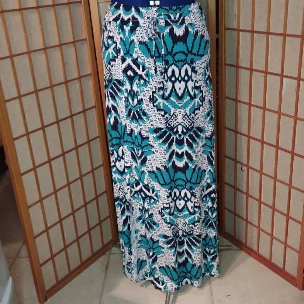 DEPT222 Women's Abstract Pattern Print Maxi Skirt Petite Small